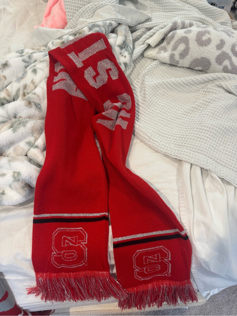 STATE Red Knit Scarf with Silver Logo and Fringe